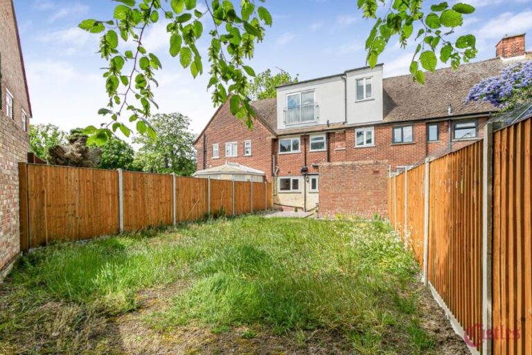 Cedar Road, Enfield, EN2 (2731613) Photo 18