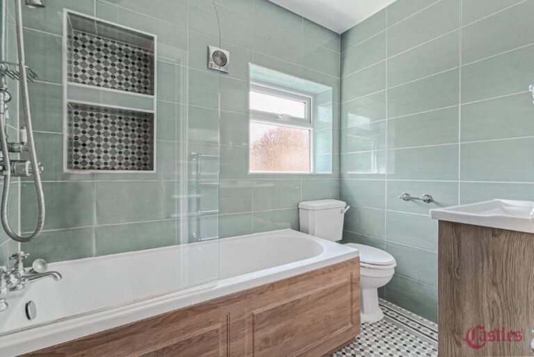 Cedar Road, Enfield, EN2 (2731613) Photo 3
