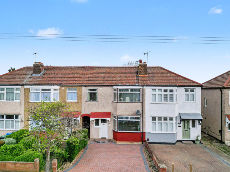 Chailey Avenue, Enfield