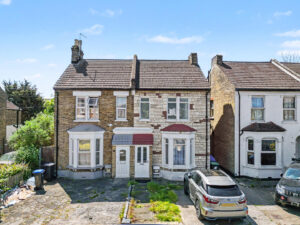 Totteridge Road, Enfield