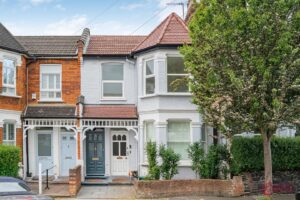 North View Road, N8