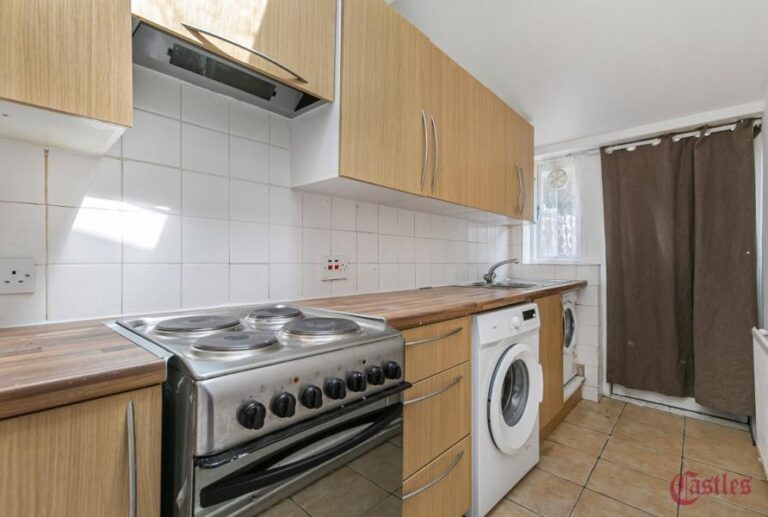 Moselle Avenue, Wood Green, N22 (2731620) Photo 21