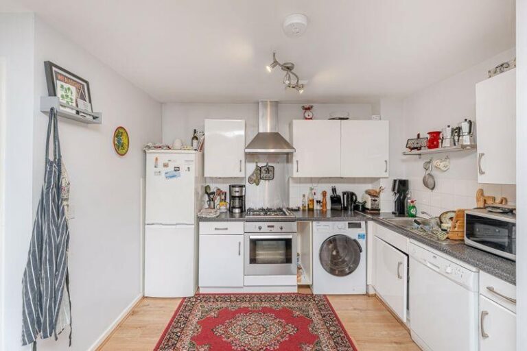 Gascoigne Close, Tottenham, N17 (2697392) Photo 5
