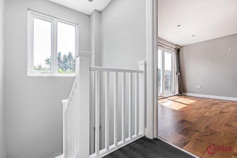 Cedar Road, Enfield, EN2 (2731613) Photo 22