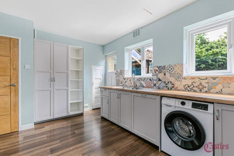 Cedar Road, Enfield, EN2 (2731613) Photo 5