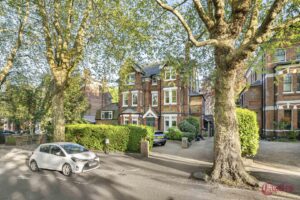 Shepherds Hill, N6