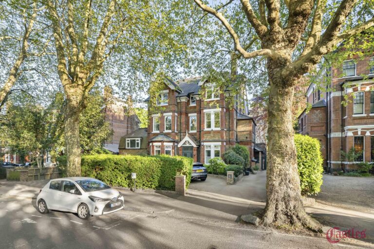 Shepherds Hill, N6