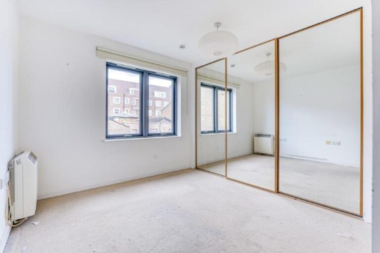 Mackintosh Lane, Hackney, E9 (2631041) Photo 7