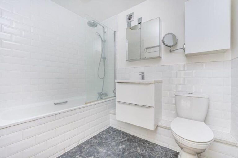 Mackintosh Lane, Hackney, E9 (2631041) Photo 9