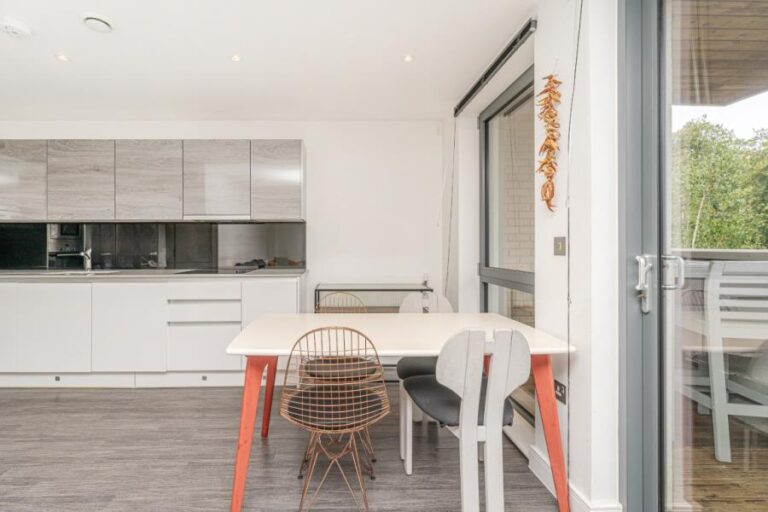 Mill Court, Hackney, E5 (2665406) Photo 20