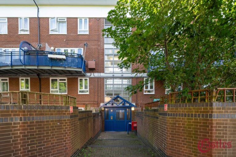 Derby Court, Hackney, E5 (2716059) Photo 12