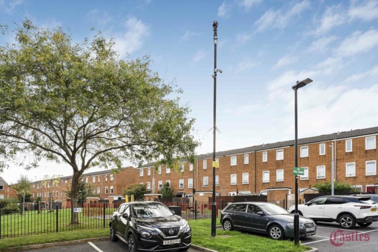 Castle Close, Hackney, E9 (2721237) Photo 22