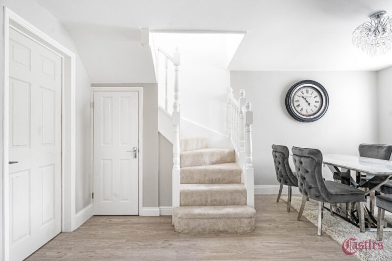 George Lovell Drive, Enfield EN3 (2732300) Photo 9