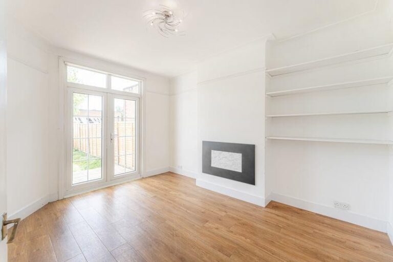Brook Crescent, Edmonton, N9 (2733043) Photo 9