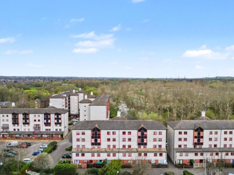 Eleanor Way, Waltham Cross EN8 (2732656) Photo 11