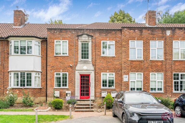 The Grange, Grange View Road, Whetstone N20 (2733052) Photo 16
