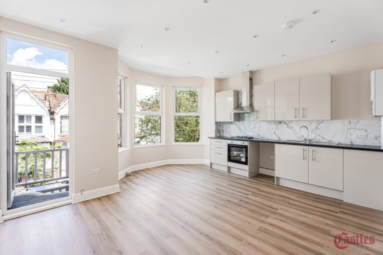 Arcadian Gardens, Wood Green London N22 (2732328) Photo 3