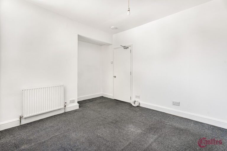 Boundary Road, Walthamstow, E17 (2708797) Photo 12