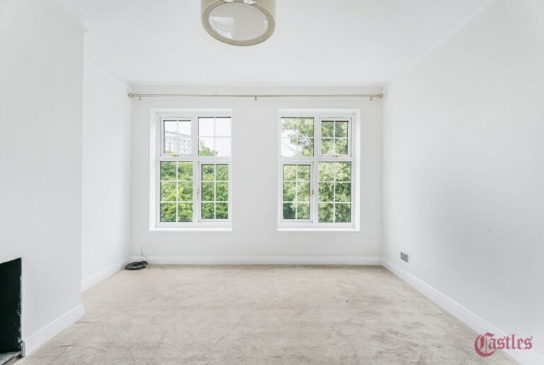 The Grange, Grange View Road, Whetstone N20 (2733052) Photo 6