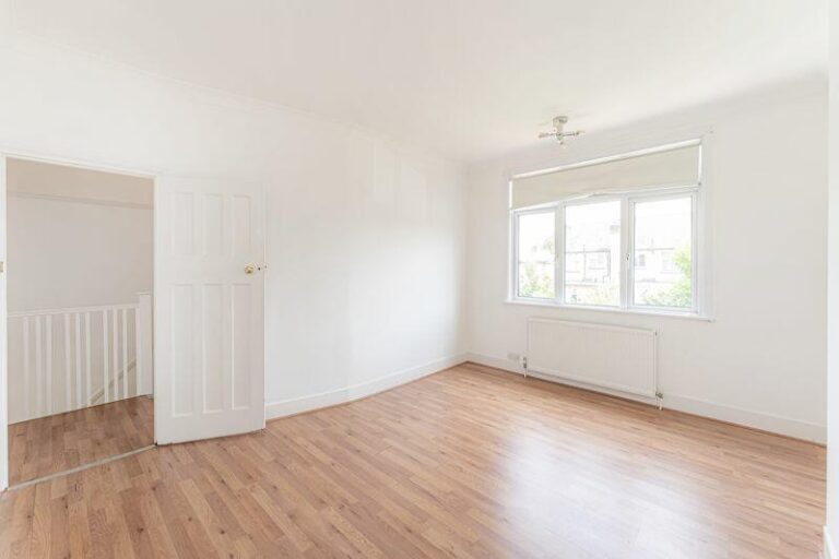 Brook Crescent, Edmonton, N9 (2733043) Photo 16