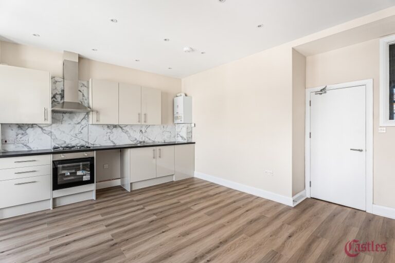 Arcadian Gardens, Wood Green London N22 (2732328) Photo 4