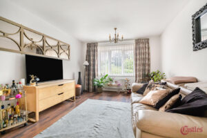 Davey Close, London, N13