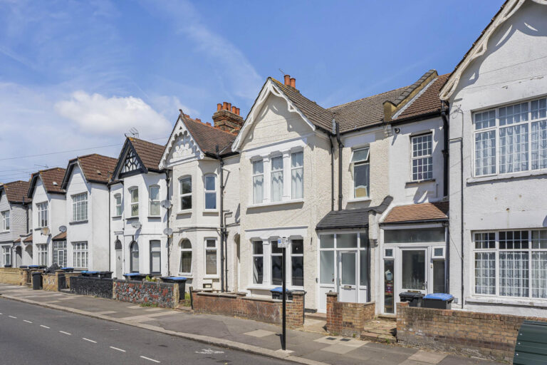 Tottenhall Road, London, N13