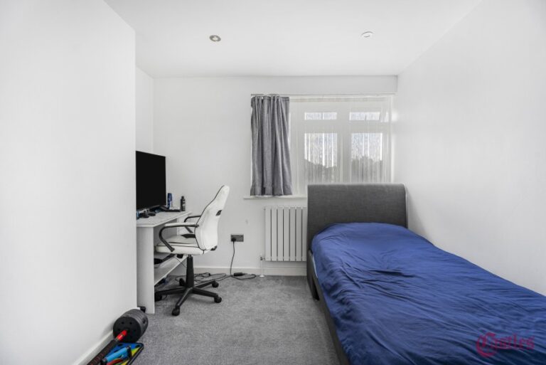 Leyburn Road, Edmonton, N18 (2733034) Photo 10