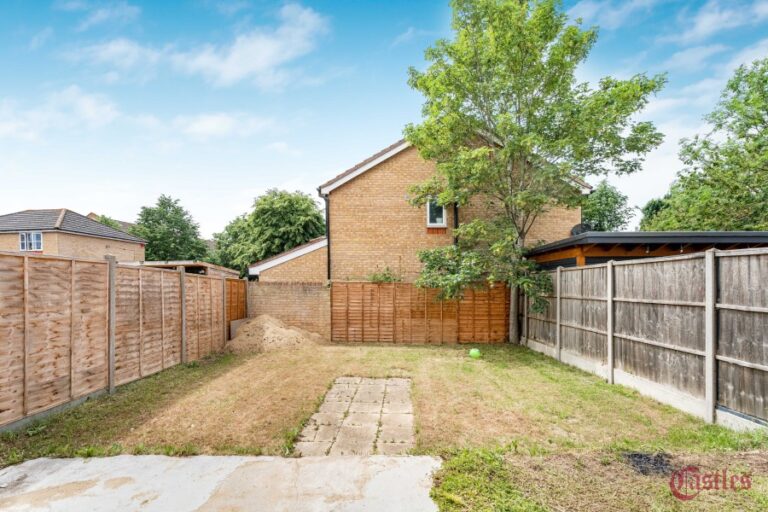 George Lovell Drive, Enfield EN3 (2732300) Photo 18