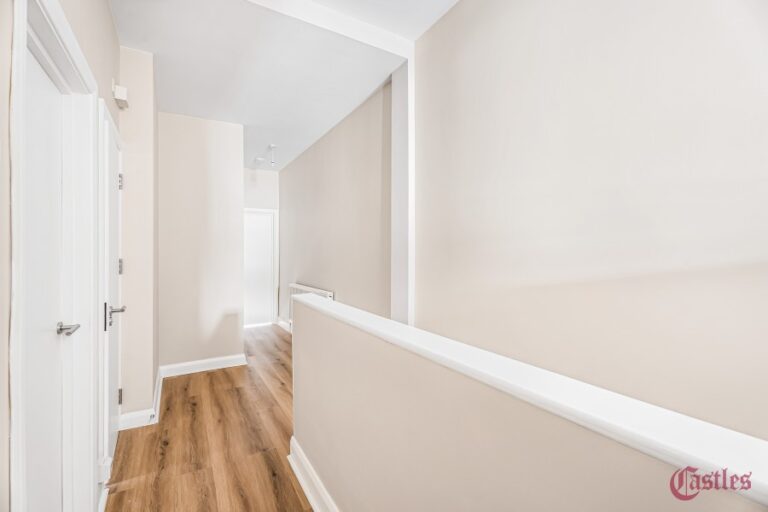 Arcadian Gardens, Wood Green London N22 (2732328) Photo 9