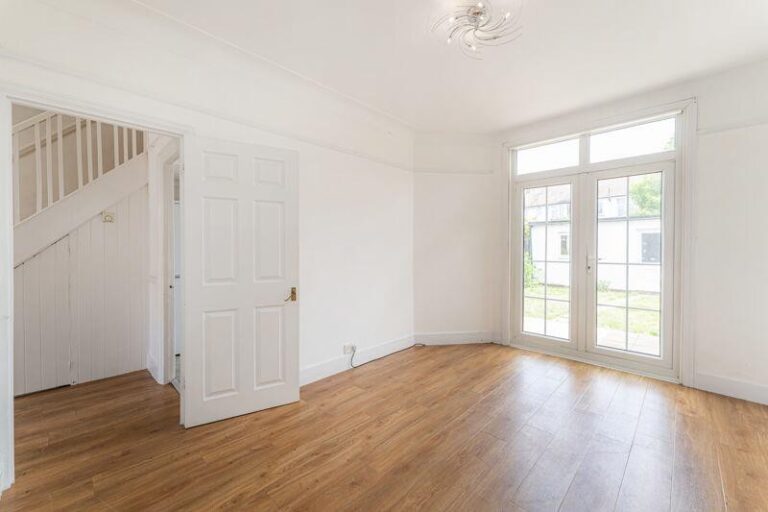 Brook Crescent, Edmonton, N9 (2733043) Photo 10