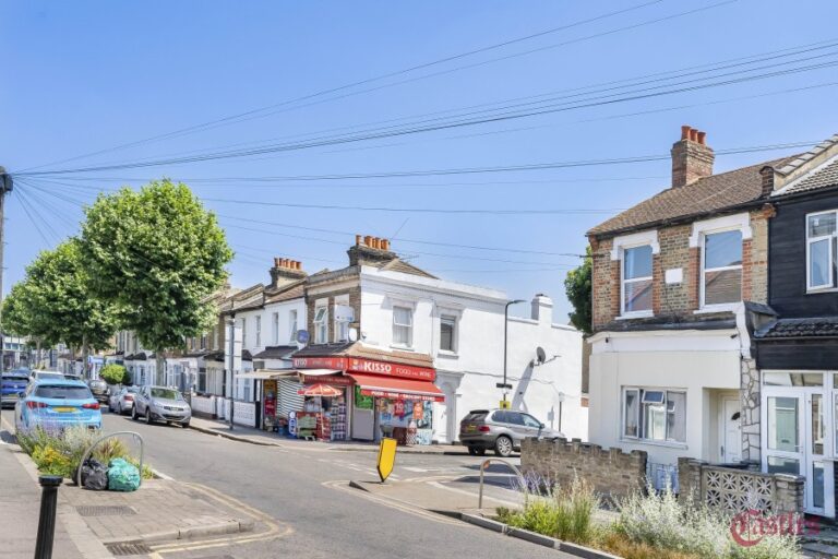 Boundary Road, Walthamstow, E17 (2708797) Photo 18