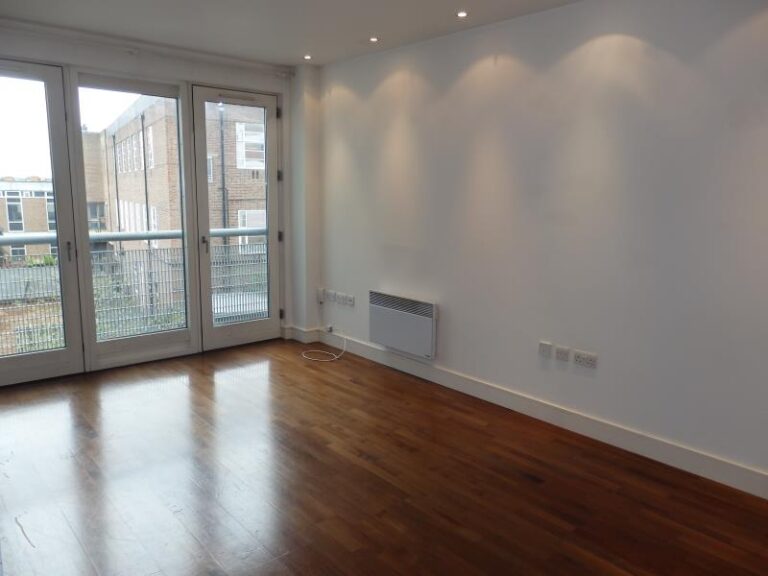 Exchange House, Crouch End, N8 (2416393) Photo 3