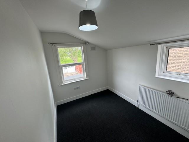 Colville Road, Edmonton, N9 (2709314) Photo 11