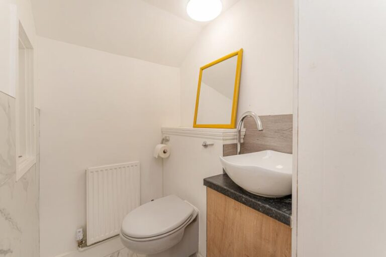 Oxford Road, Enfield, EN3 (2714521) Photo 16