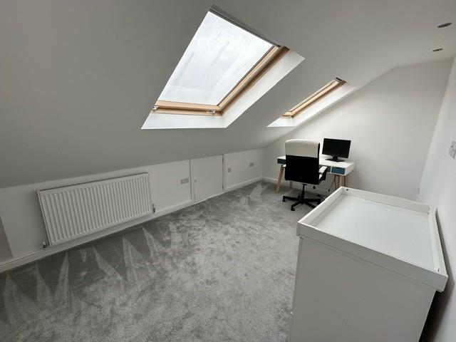 New River Crescent, Palmers Green, N13 (2672514) Photo 17