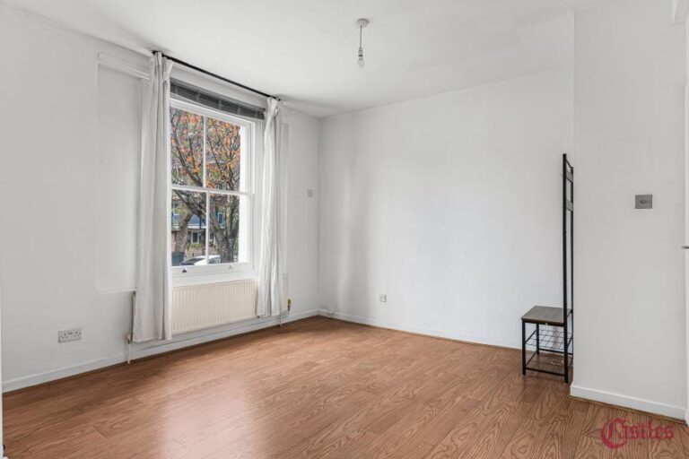 Cephas Street, Stepney Green, E1 (2675217) Photo 8