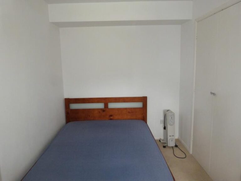 Chaffinch Close, Edmonton, N9 (2148559) Photo 6