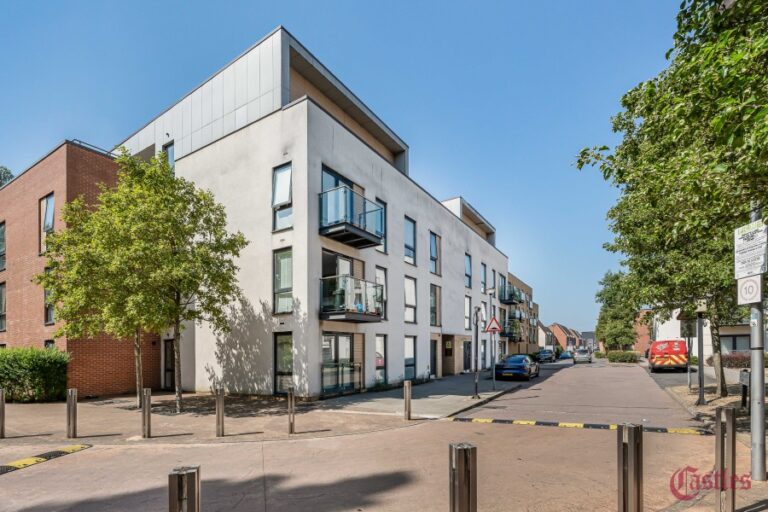Faraday House, Enfield, EN3 (2650077) Photo 11