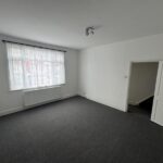 Princes Avenue, Palmers Green, N13 (2715279) Photo 2