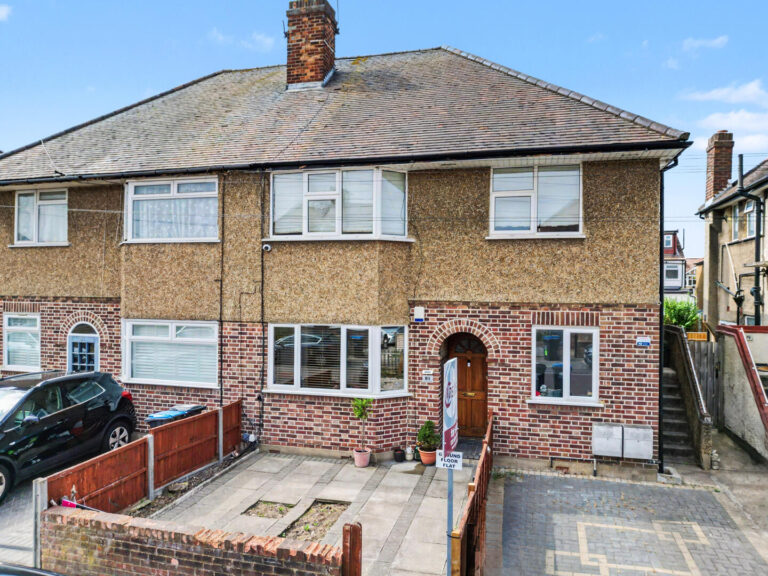 Canonbury Road, Enfield