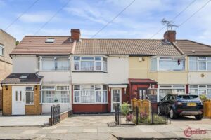 Mayfield Crescent, Edmonton N9