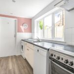 Queens Road, Waltham Cross, EN8 (2733385) Photo 2