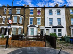 North Grove, London