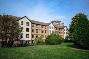 Portland Place, Tottenham, N15
