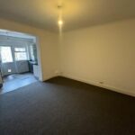 Princes Avenue, Palmers Green, N13 (2715279) Photo 3