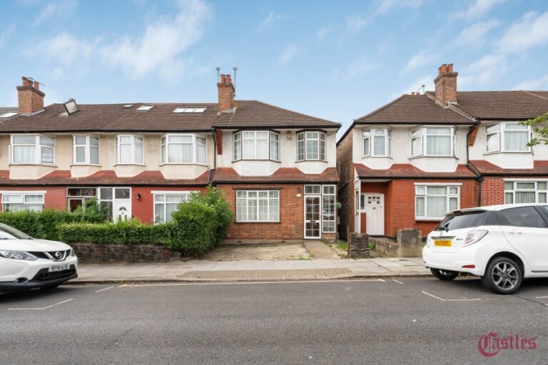 Sylvan Avenue, Wood Green, N22 (2228568) Photo 3