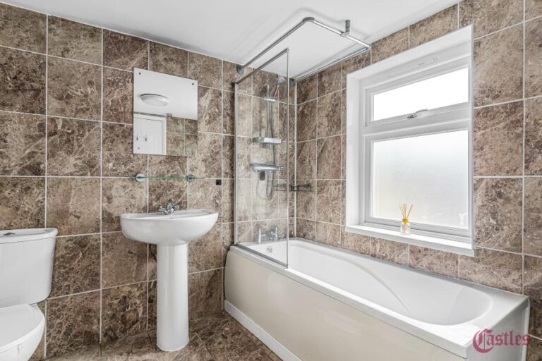 Cephas Street, Stepney Green, E1 (2675217) Photo 4