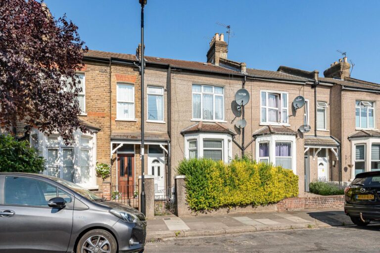 Tillotson Road, London