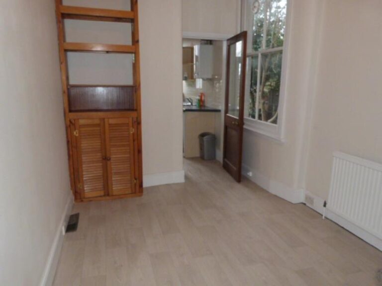 Woodside Road, Wood Green, N22 (2262237) Photo 3